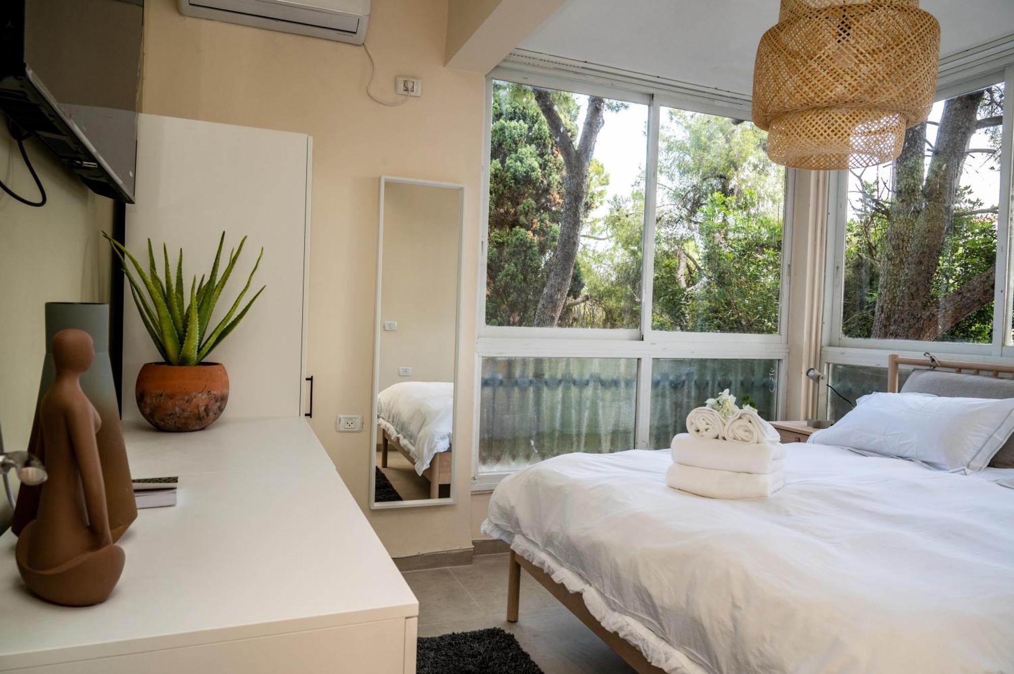 Eshkol Housing Haifa-Disraeli Urban & Business Boutique Apartments Complex Экстерьер фото